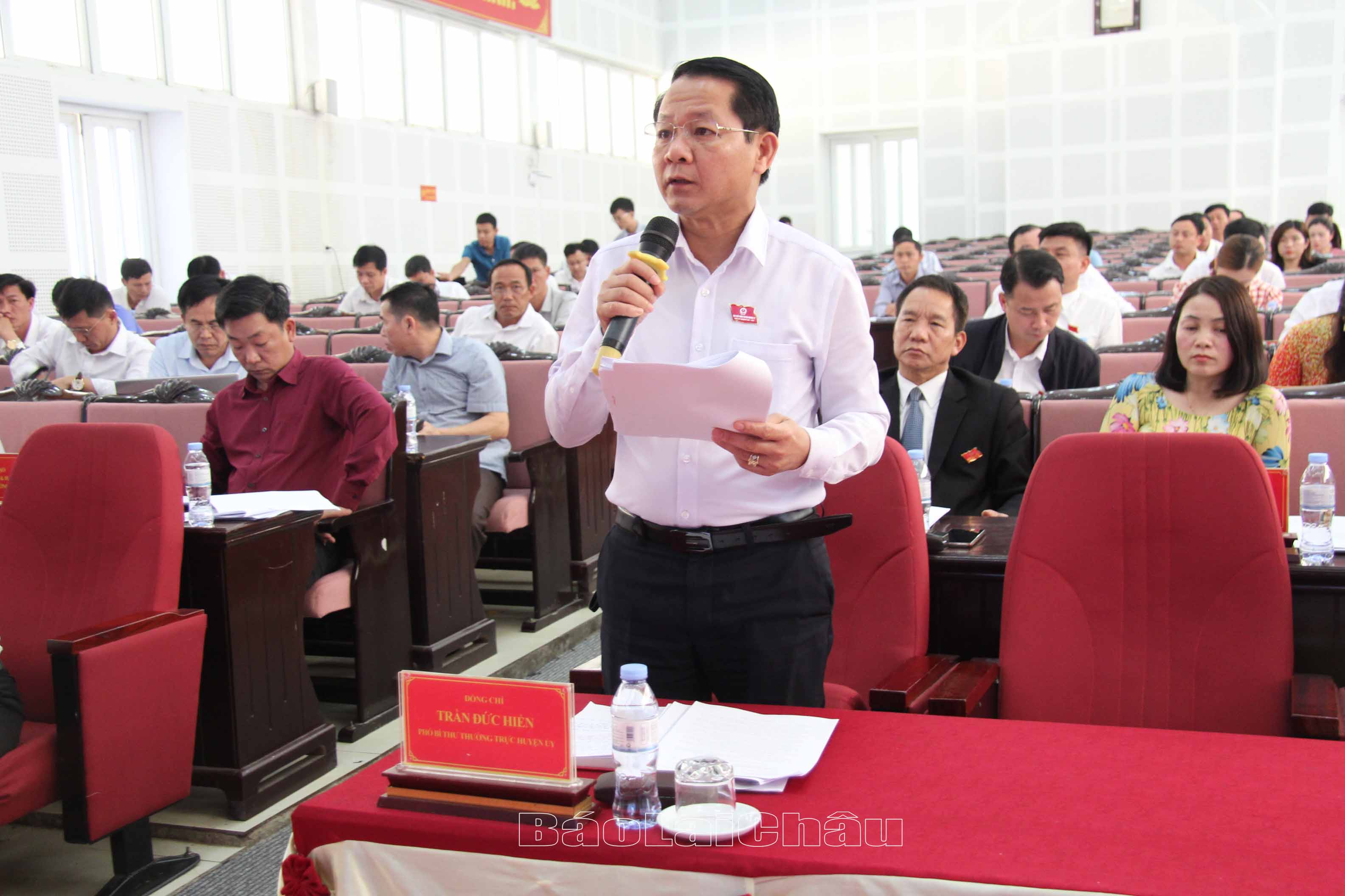 đại biểu phát biểu ý kiến